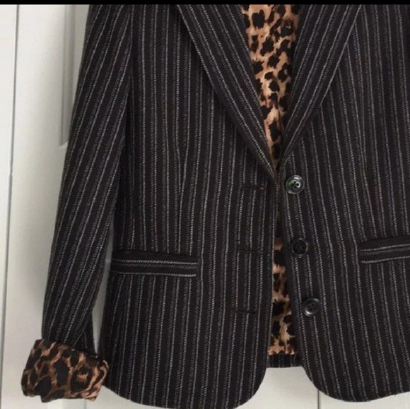 Cabi pinstriped leopard lined blazer size 6 - Picture 4 of 6